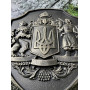 Золотий символ нації — дерев’яний герб України з авторським розписом